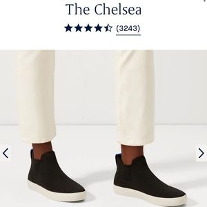 Rothys-Chelsea-black- wm size 6.5